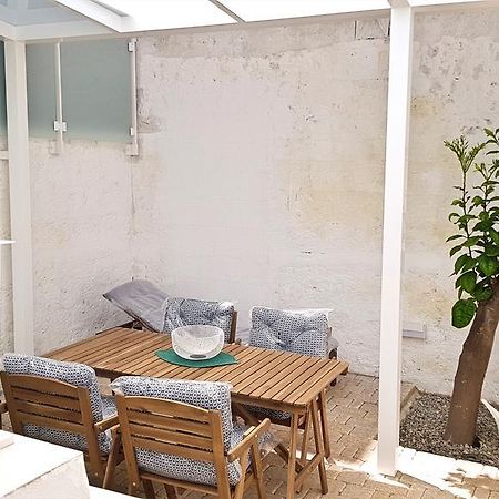 Borgo Guesthouse Монополи Экстерьер фото
